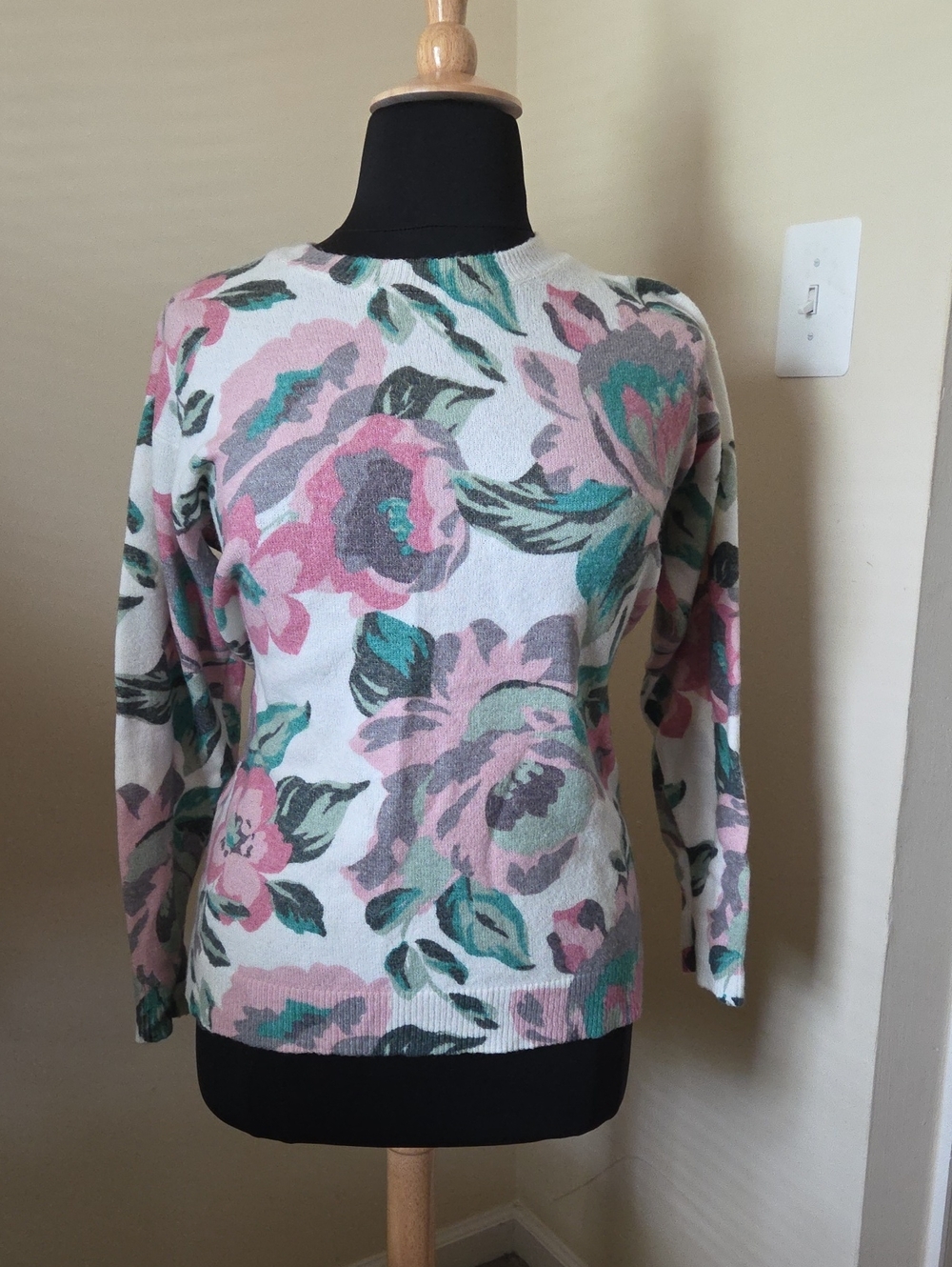 Lane Bryant Floral Crewneck Sweater in Pink, Green and Cream